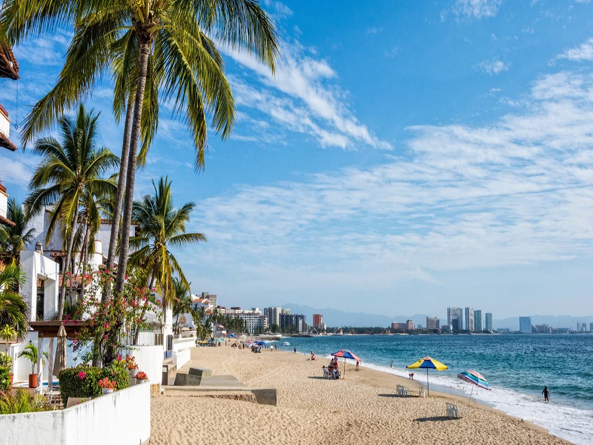 04152024-puerto-vallarta-beach-1600x900 - 7